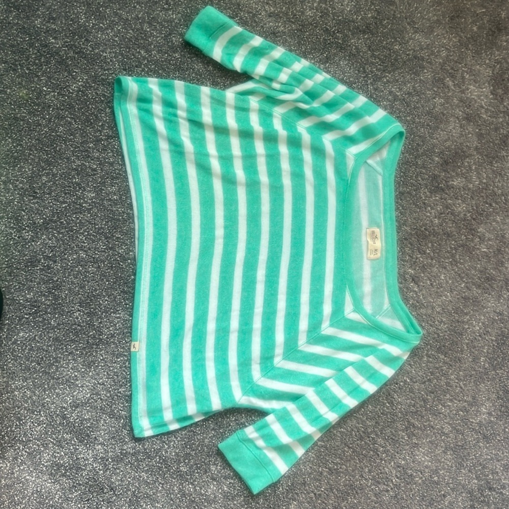 1/2 Arm length crop top sweater- Hollister
